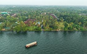 Lakesong Kumarakom 4*